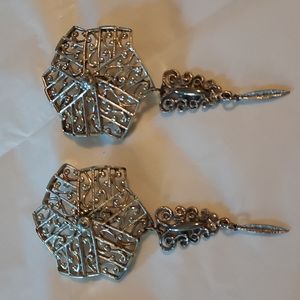 💖  Vintage Sarah Coventry earrings